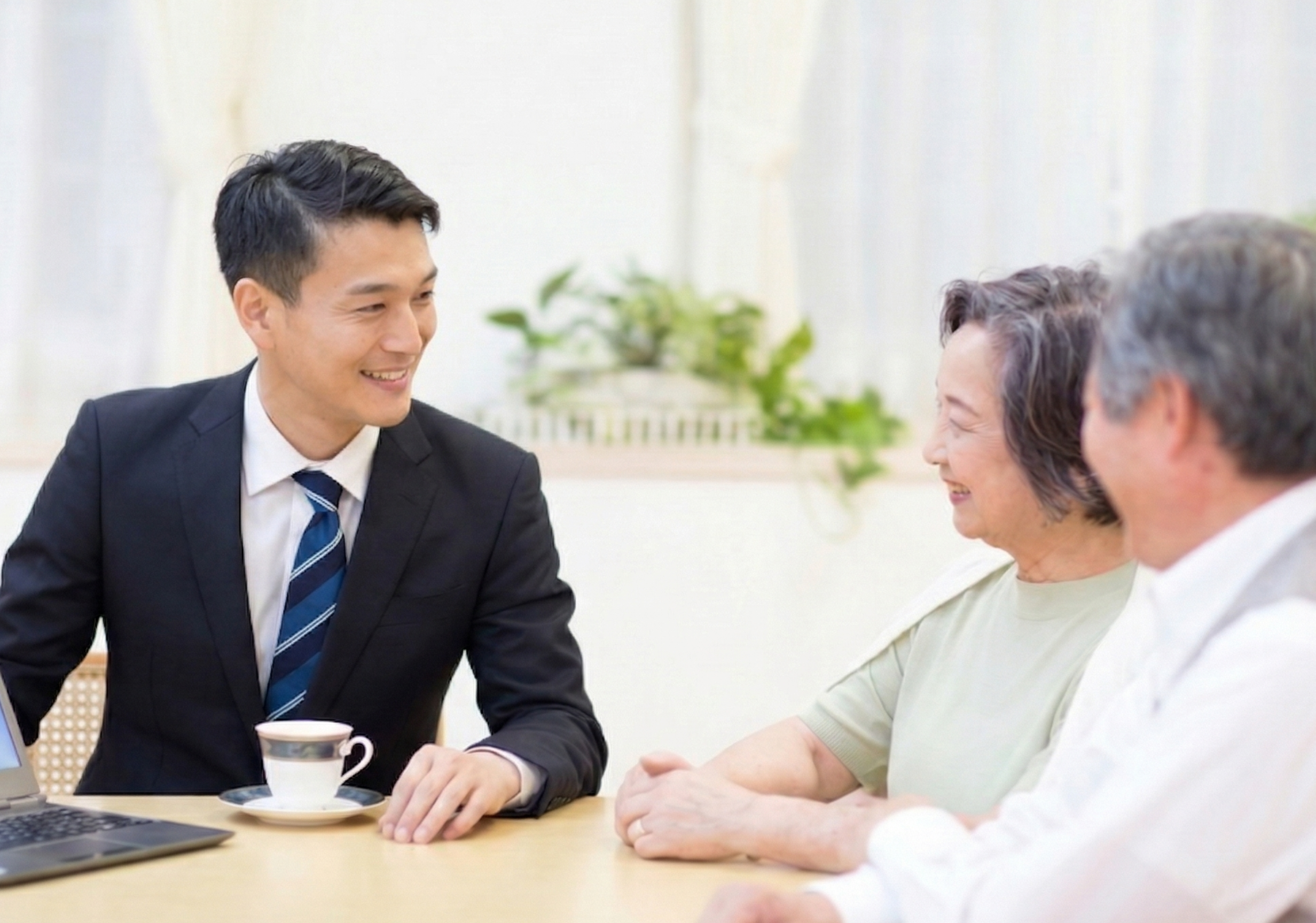 査定・商談シーン